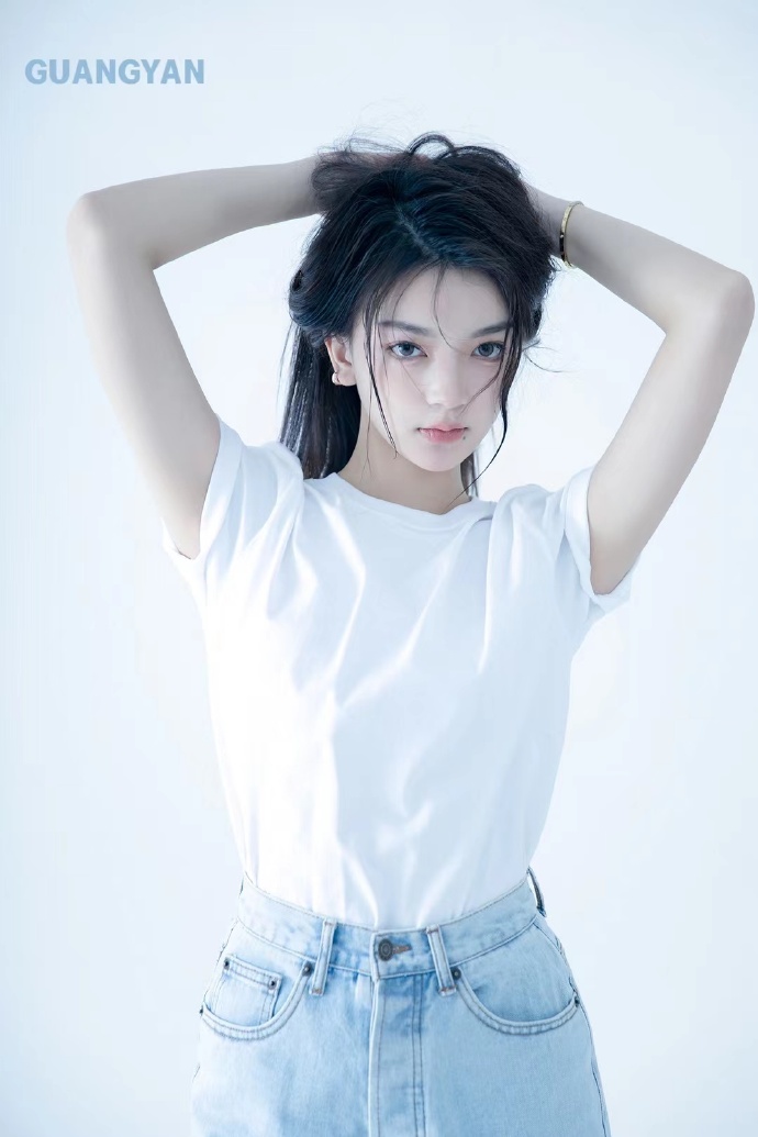 黑暗荣耀 封面